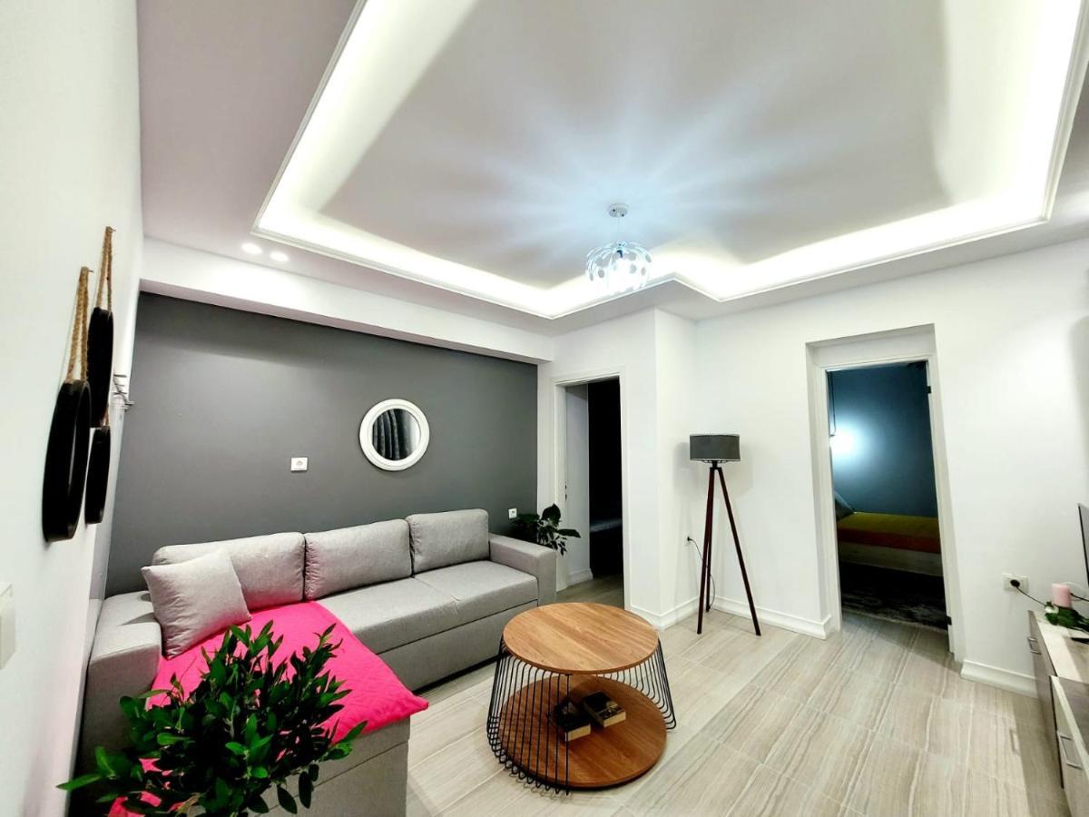 Anis Apartments Саранда Экстерьер фото