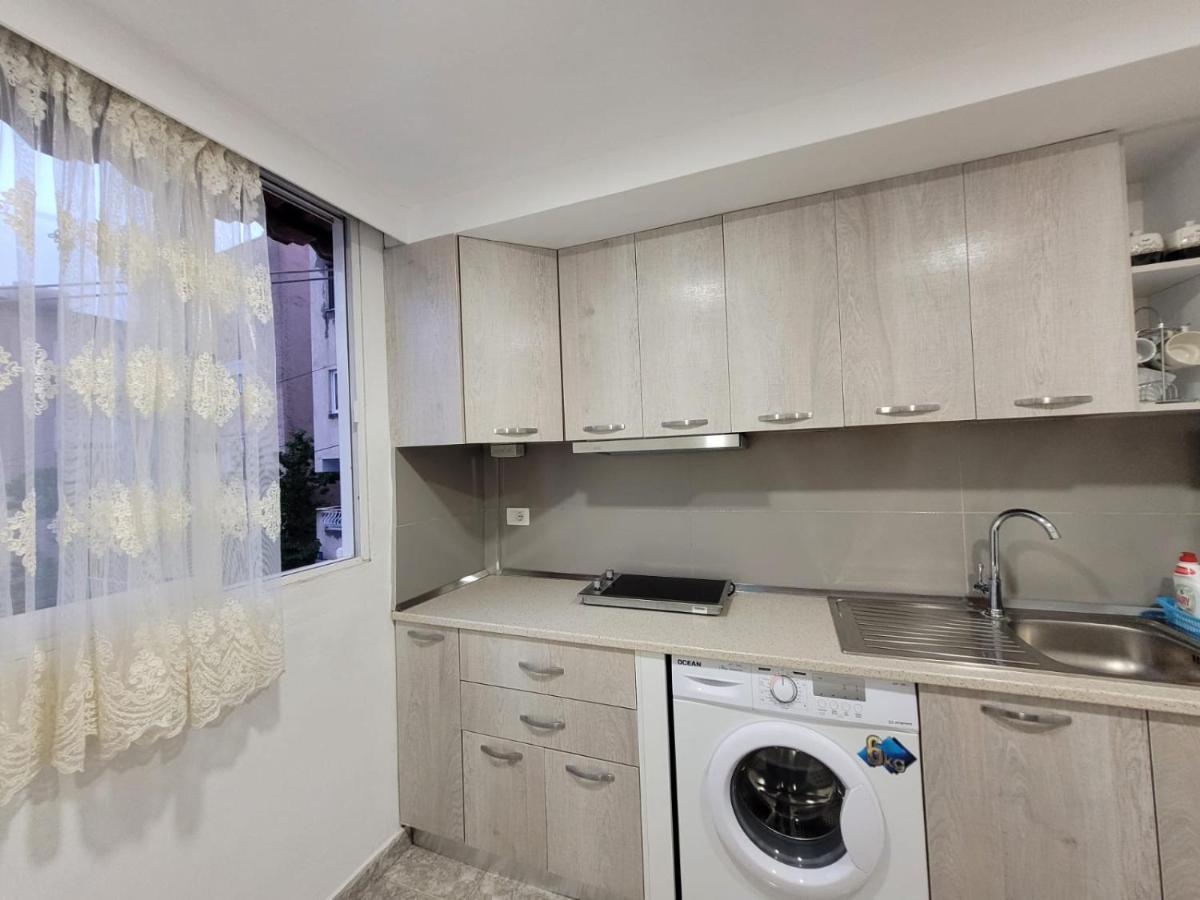 Anis Apartments Саранда Экстерьер фото