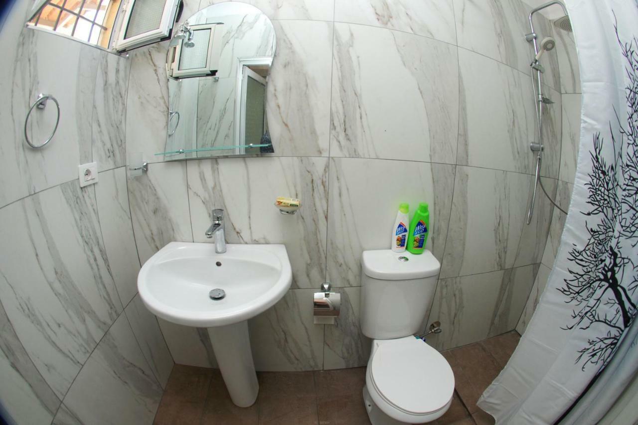 Anis Apartments Саранда Экстерьер фото